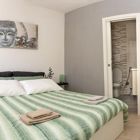 La Julienne Ac Hotell Neapel Exteriör bild
